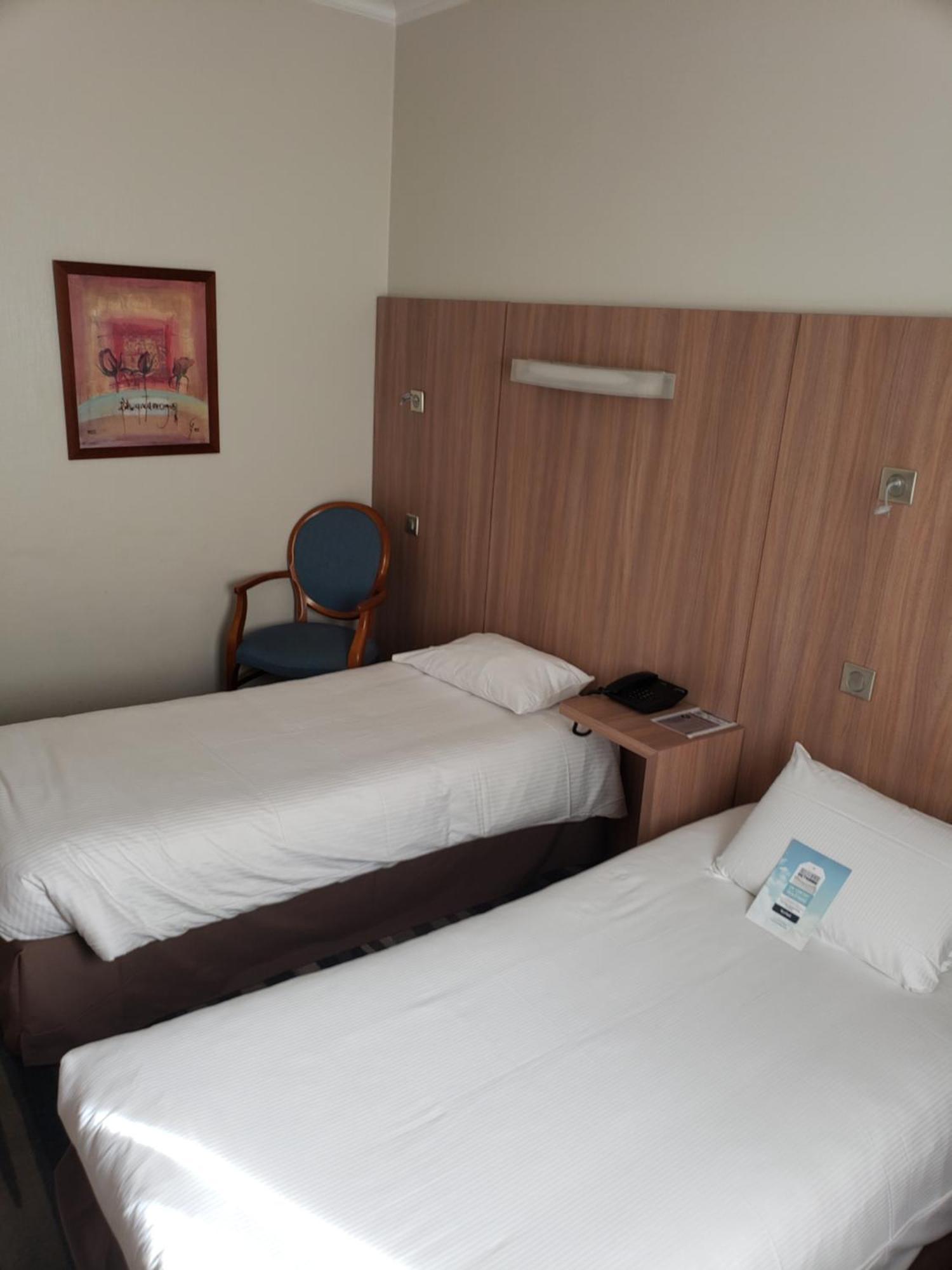 Kyriad Hotel Tours Centre Luaran gambar